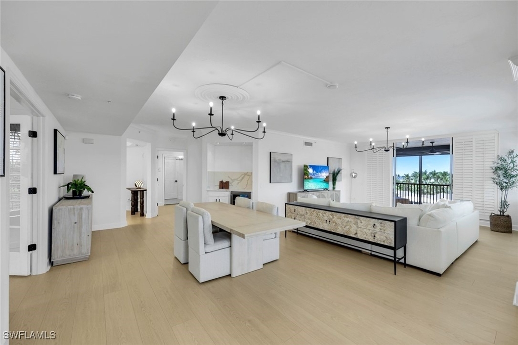 8720 Bay Colony Drive - Photo 9
