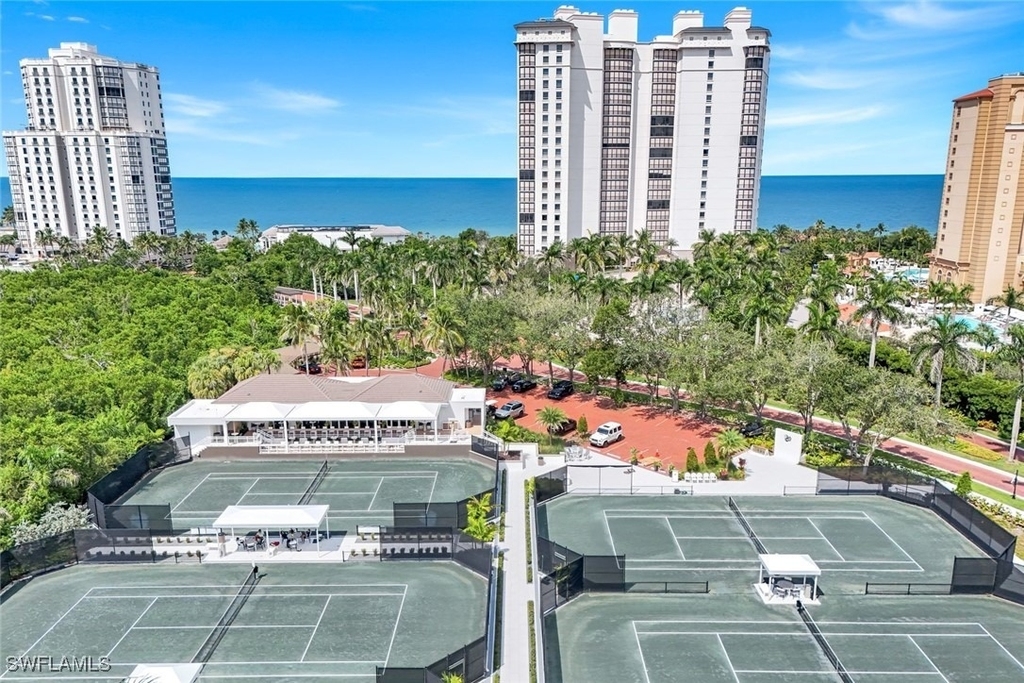 8720 Bay Colony Drive - Photo 27
