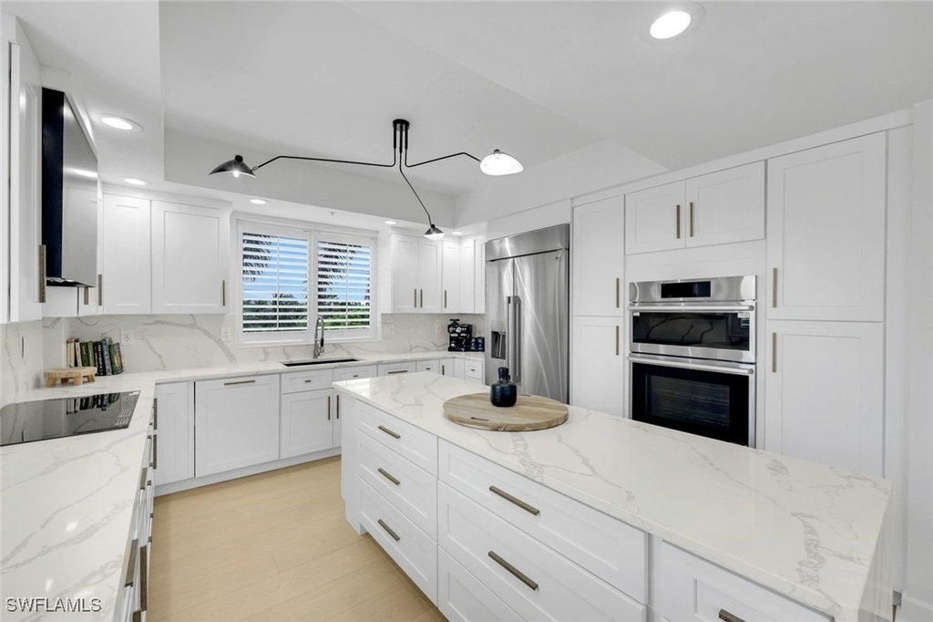8720 Bay Colony Drive - Photo 5