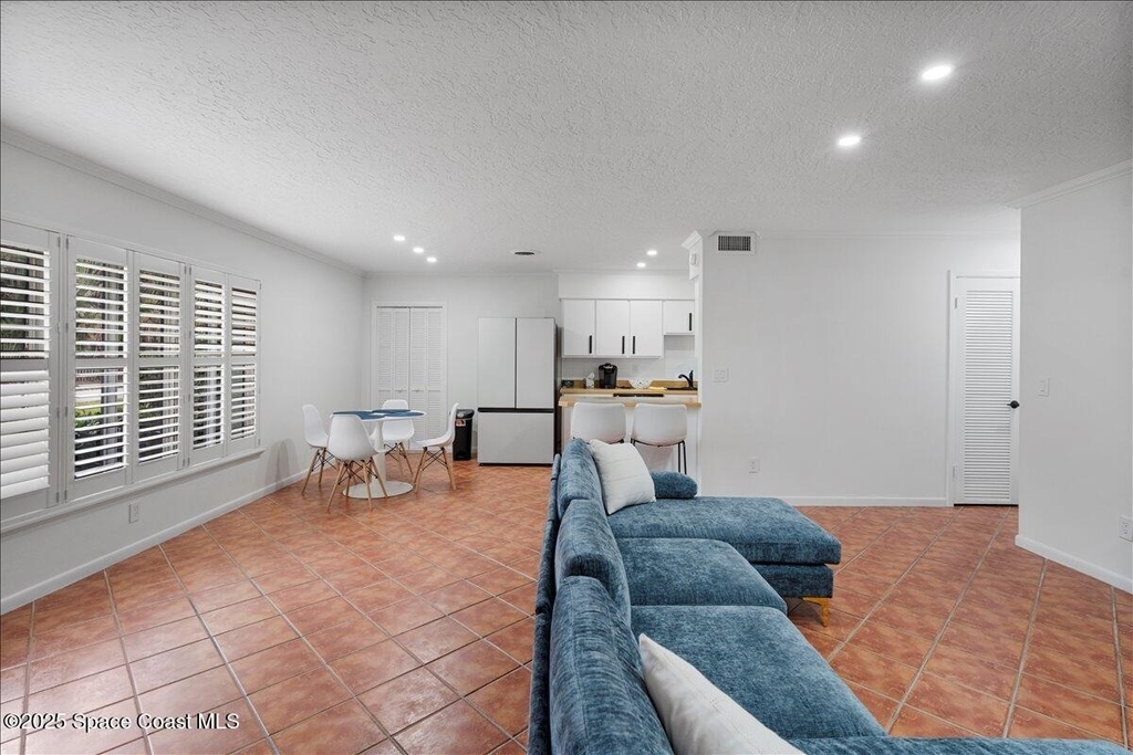 2175 Barracuda Avenue - Photo 4