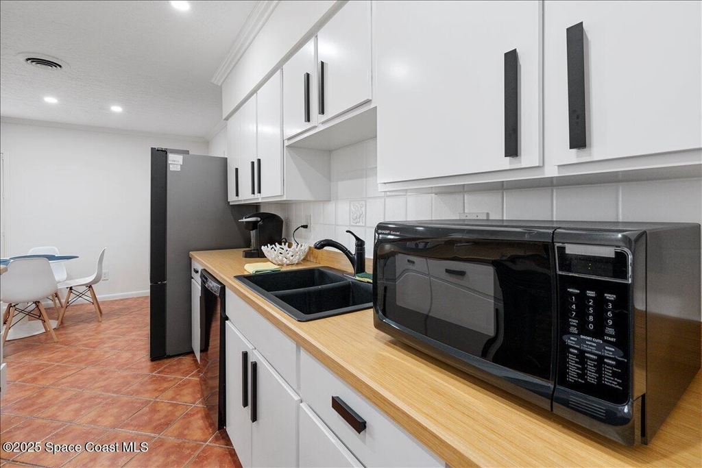 2175 Barracuda Avenue - Photo 17