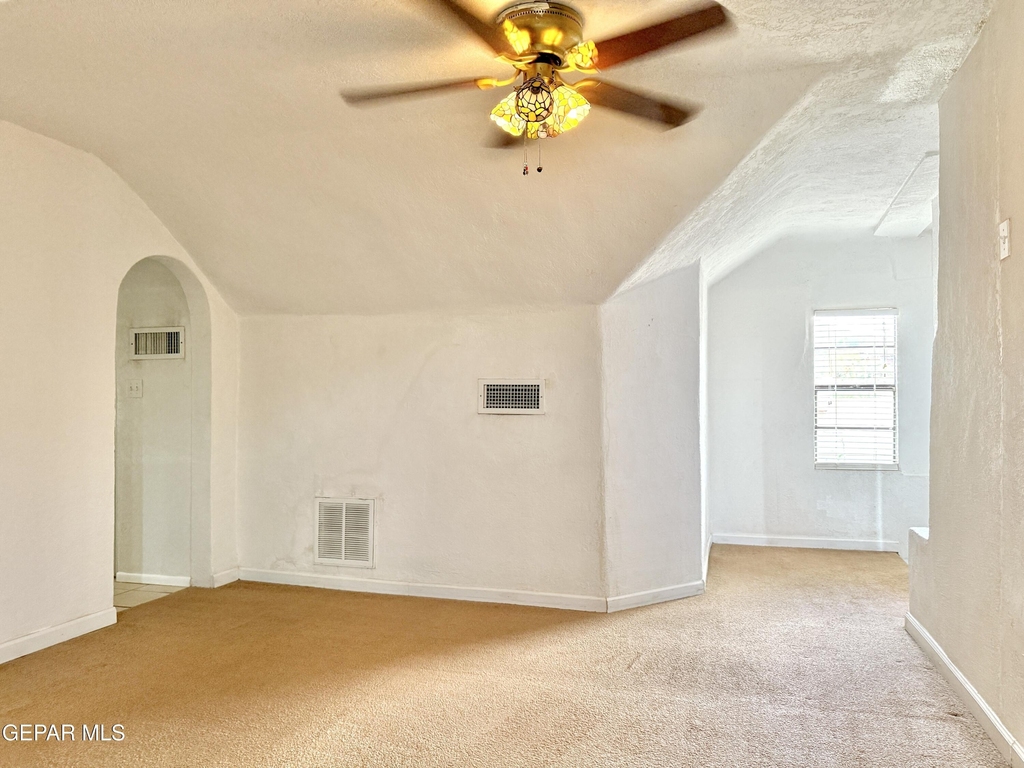 611 New York Avenue - Photo 34