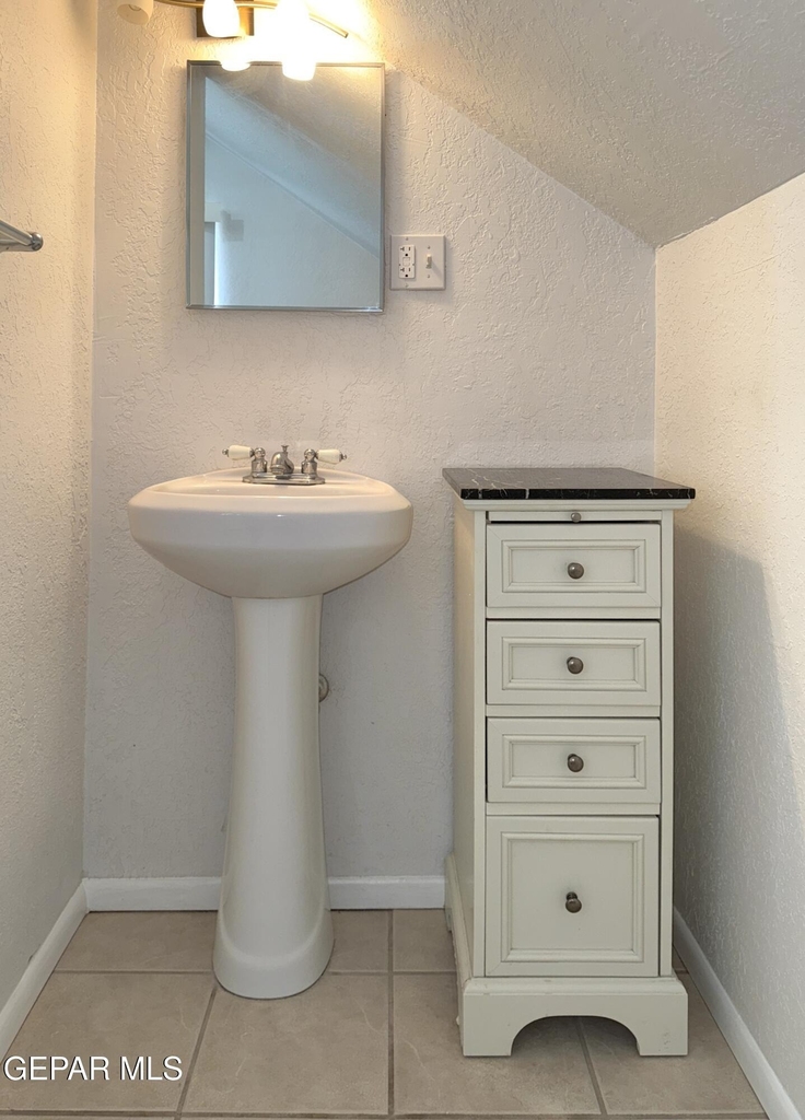 611 New York Avenue - Photo 38