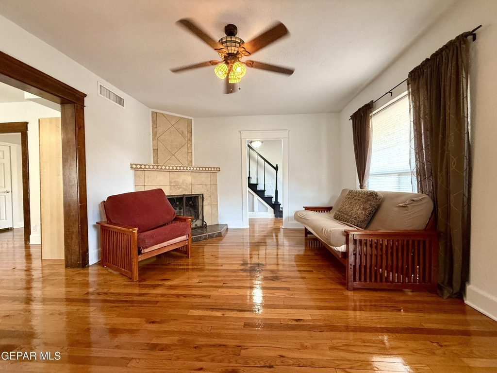 611 New York Avenue - Photo 2