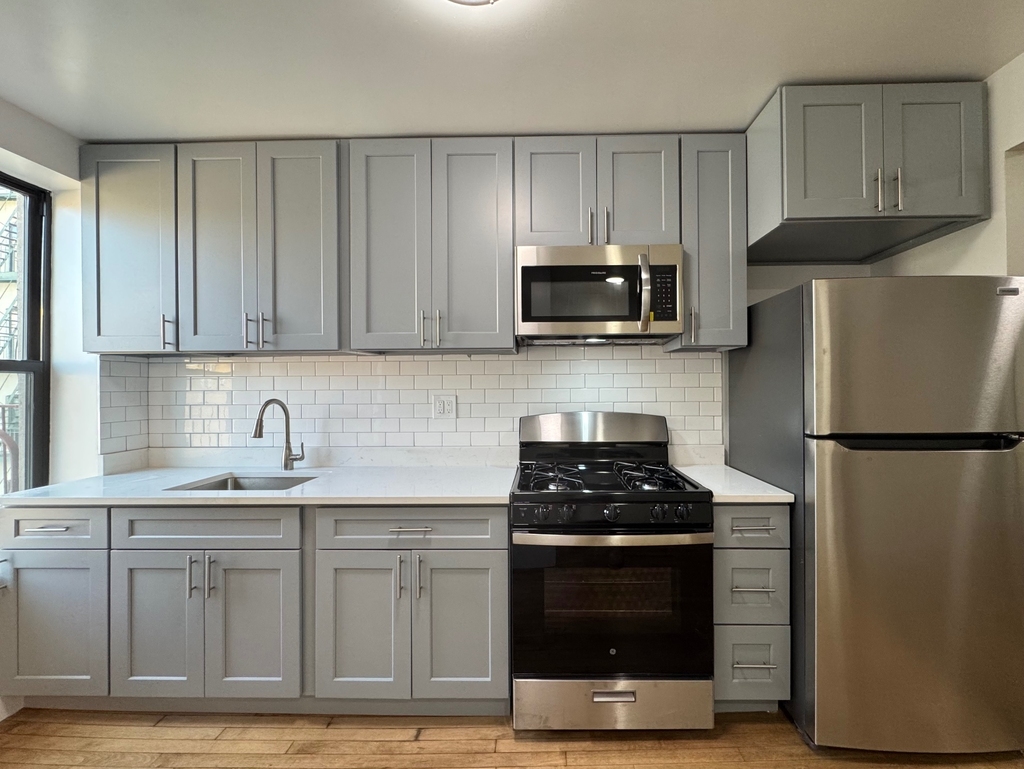 2270 1st Avenue - Photo 11