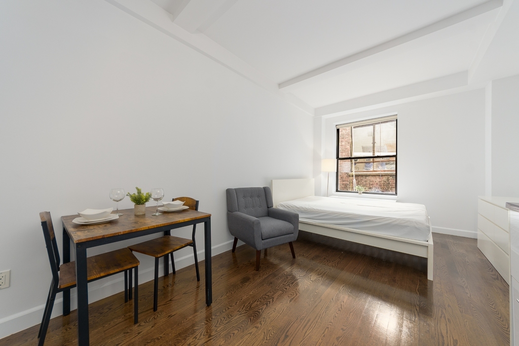 212 West 91st Street - Photo 2