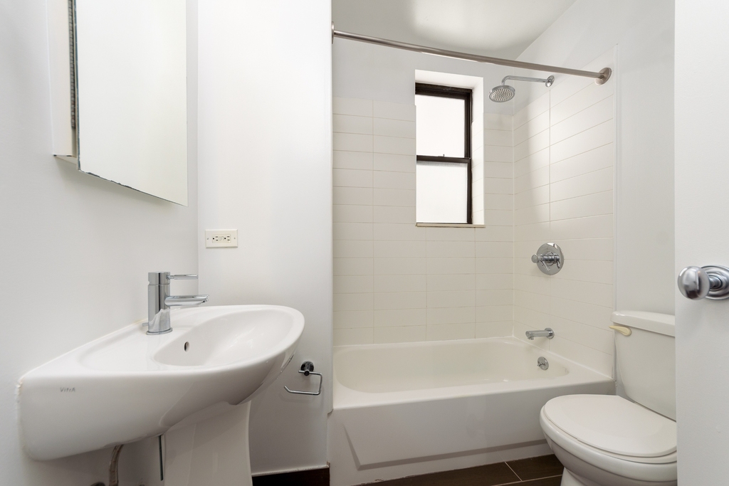 212 West 91st Street - Photo 5