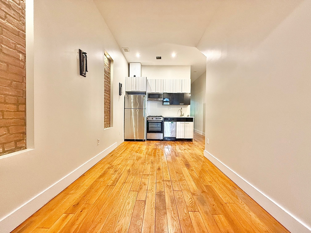 1468 Bushwick Avenue - Photo 12