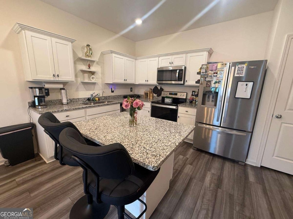 59 Thetford Way - Photo 2