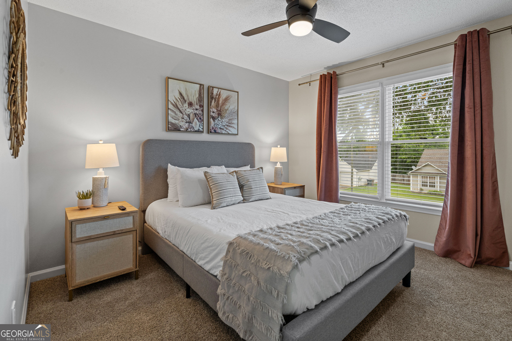 13 Huntcliff Drive - Photo 2