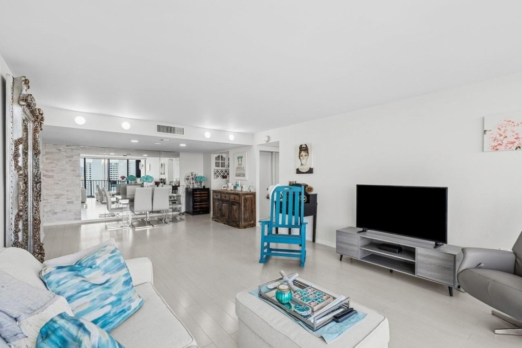 5600 N Flagler Drive - Photo 2