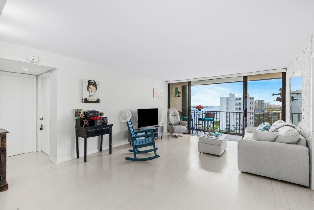 5600 N Flagler Drive - Photo 4