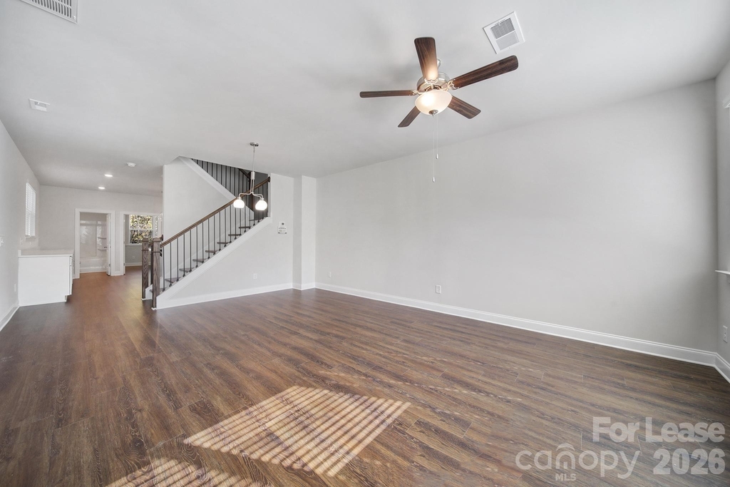 2432 Arty Avenue - Photo 15