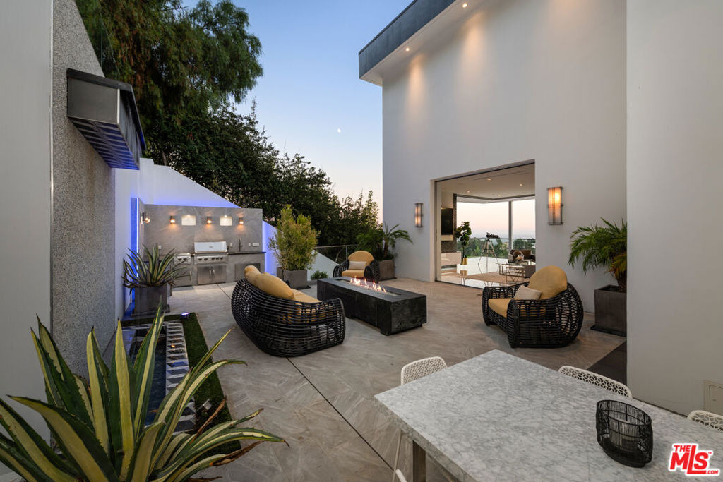 7080 W Mulholland Drive - Photo 56