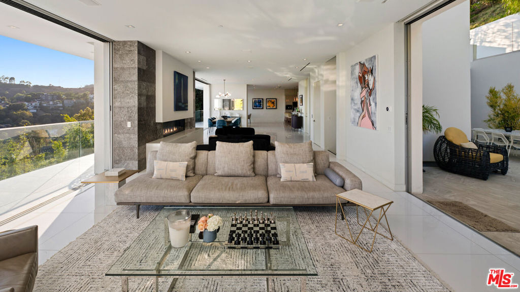7080 W Mulholland Drive - Photo 54