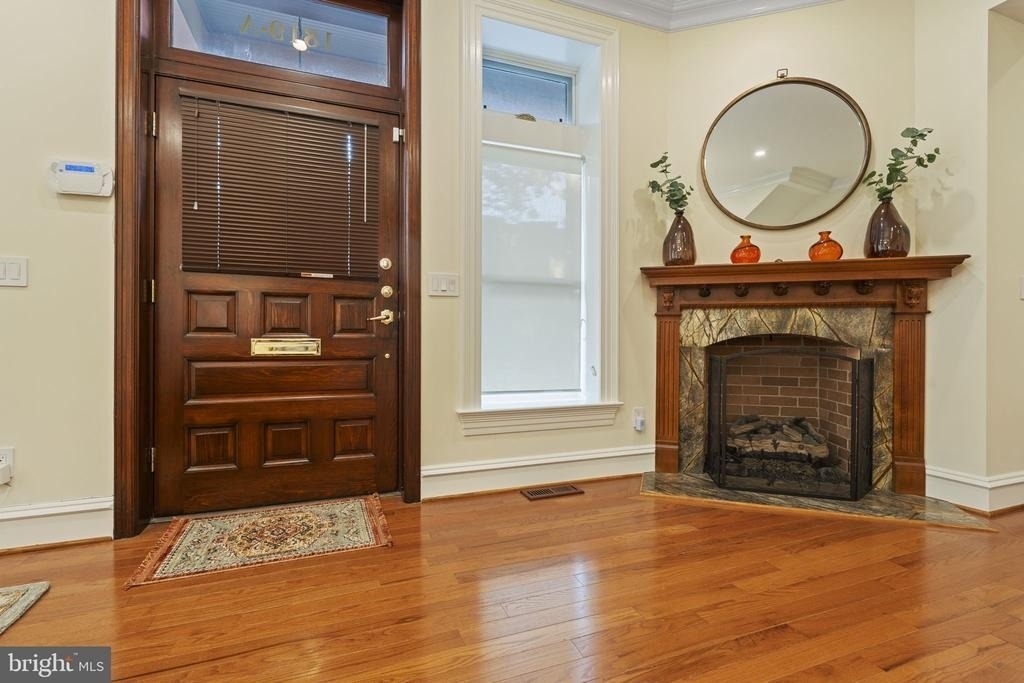 1819 10th Street Nw - Photo 8