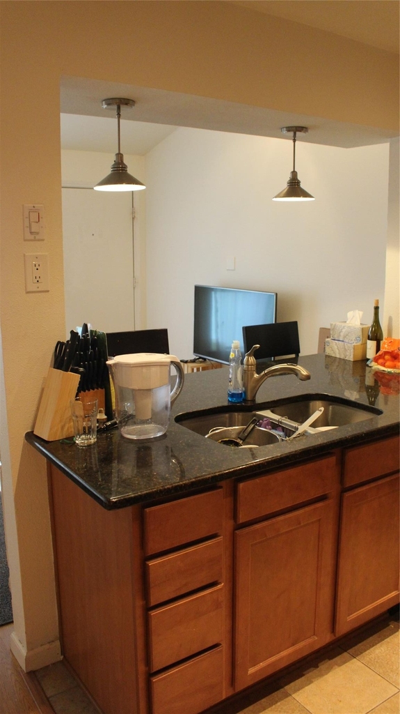 612 Park Pl - Photo 4