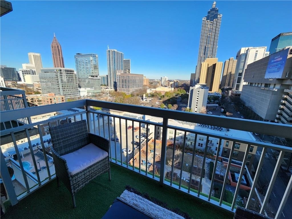 285 Centennial Olympic Park Drive Nw - Photo 25