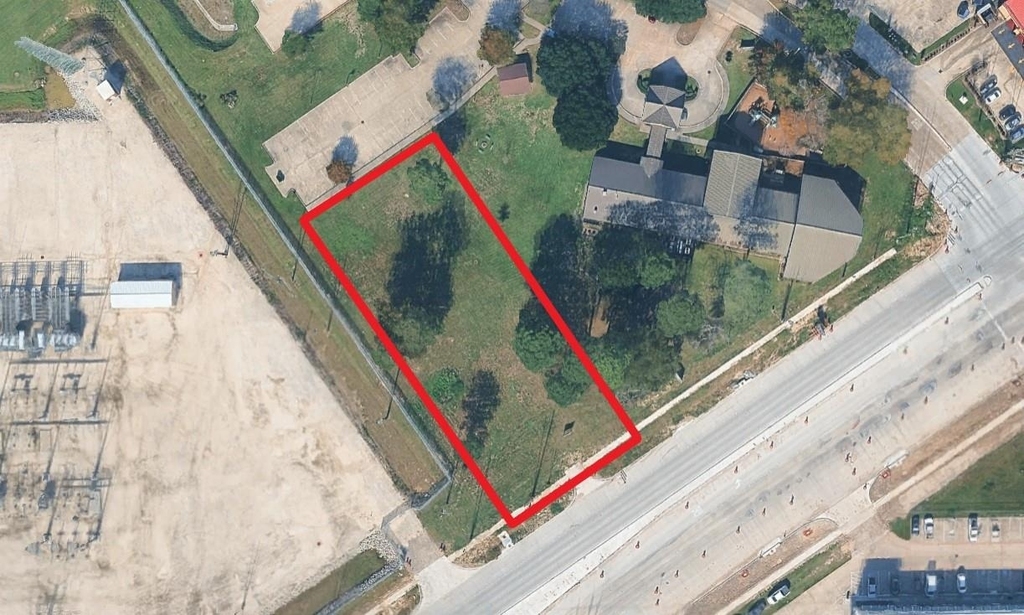 7927 Fm 1960 Road E - Photo 1