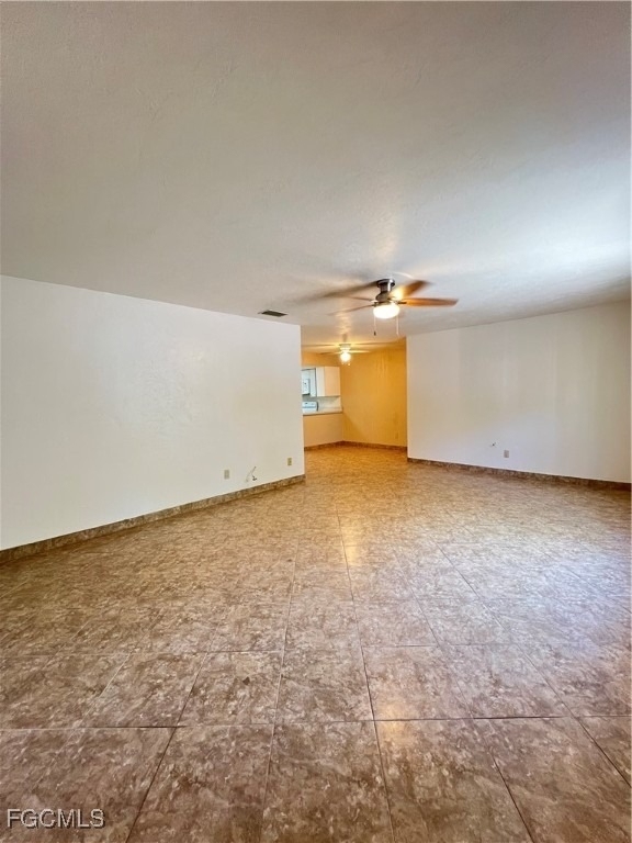 1825 Oak Lane - Photo 2