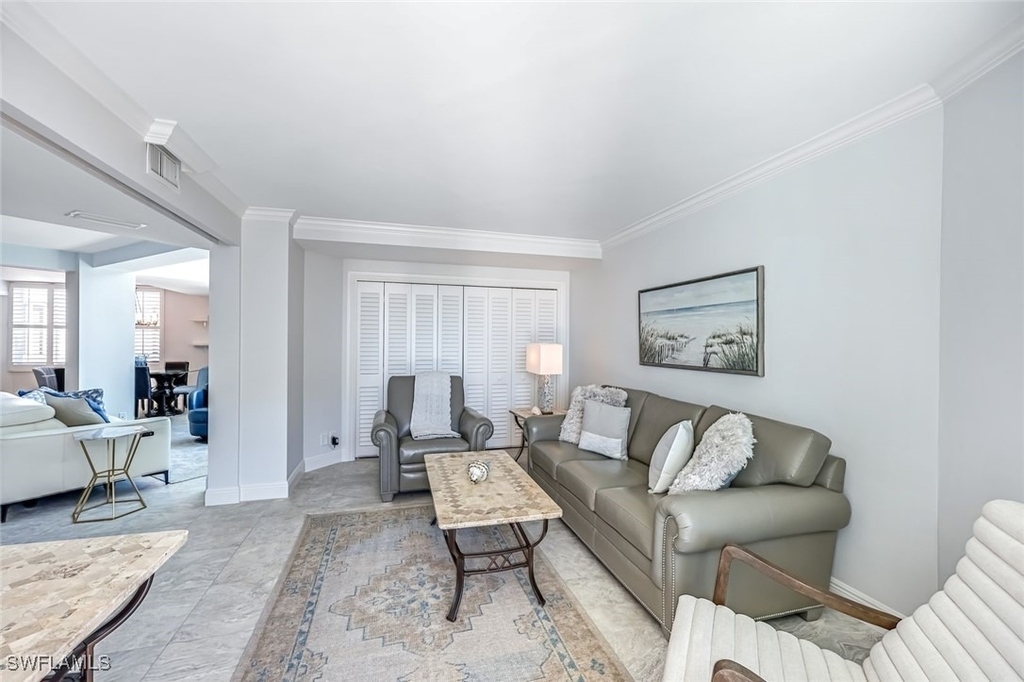 4041 Gulf Shore Boulevard N - Photo 10