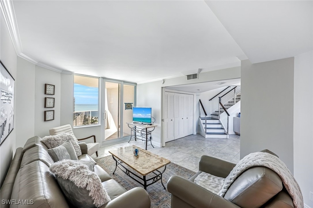4041 Gulf Shore Boulevard N - Photo 9