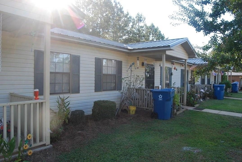 1 Ivy St - Photo 1