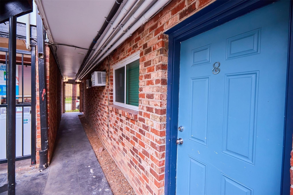 1840 Richmond Avenue - Photo 31