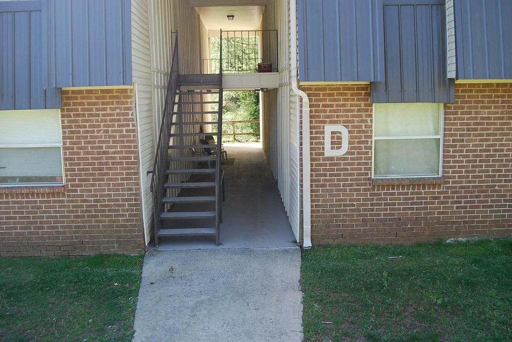 2300 Deerman St - Photo 5