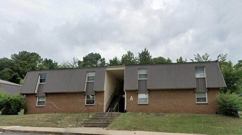 2300 Deerman St - Photo 3