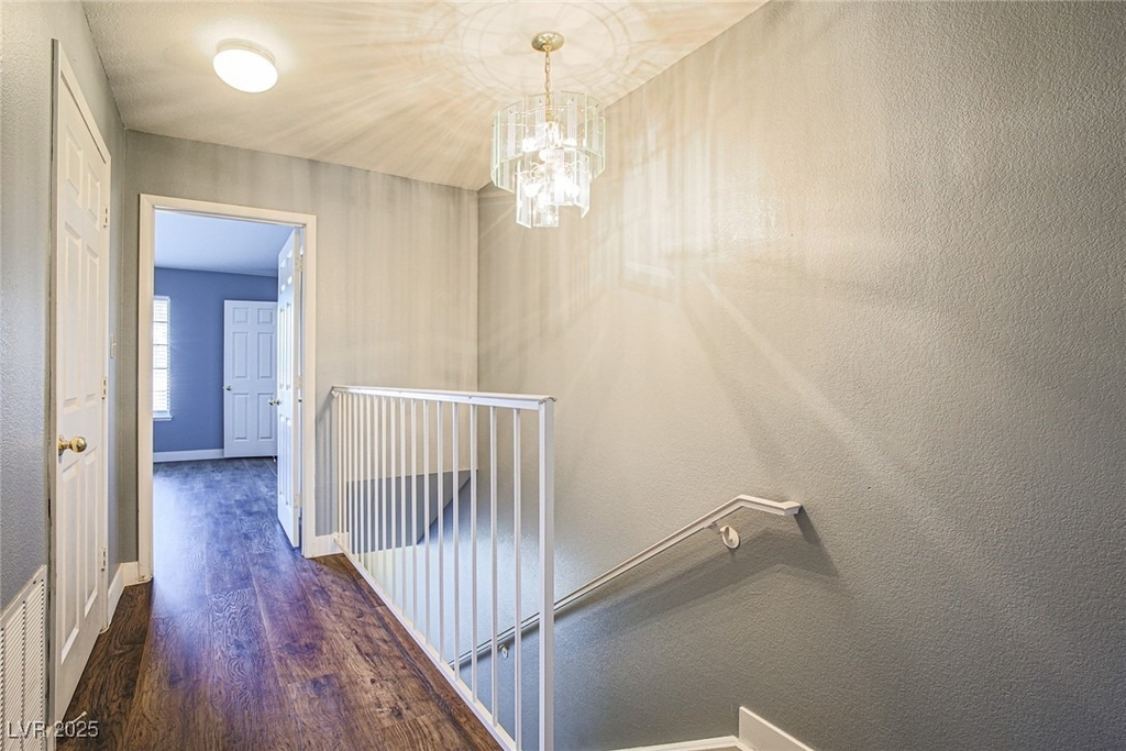 2851 S Valley View Boulevard - Photo 14