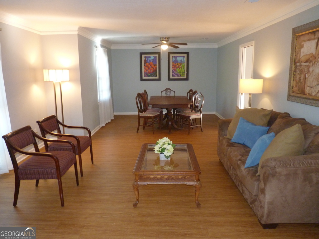6317 Fox Chapel Drive - Photo 2