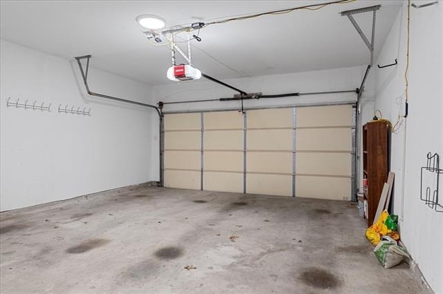 6752 Macintosh Drive - Photo 36