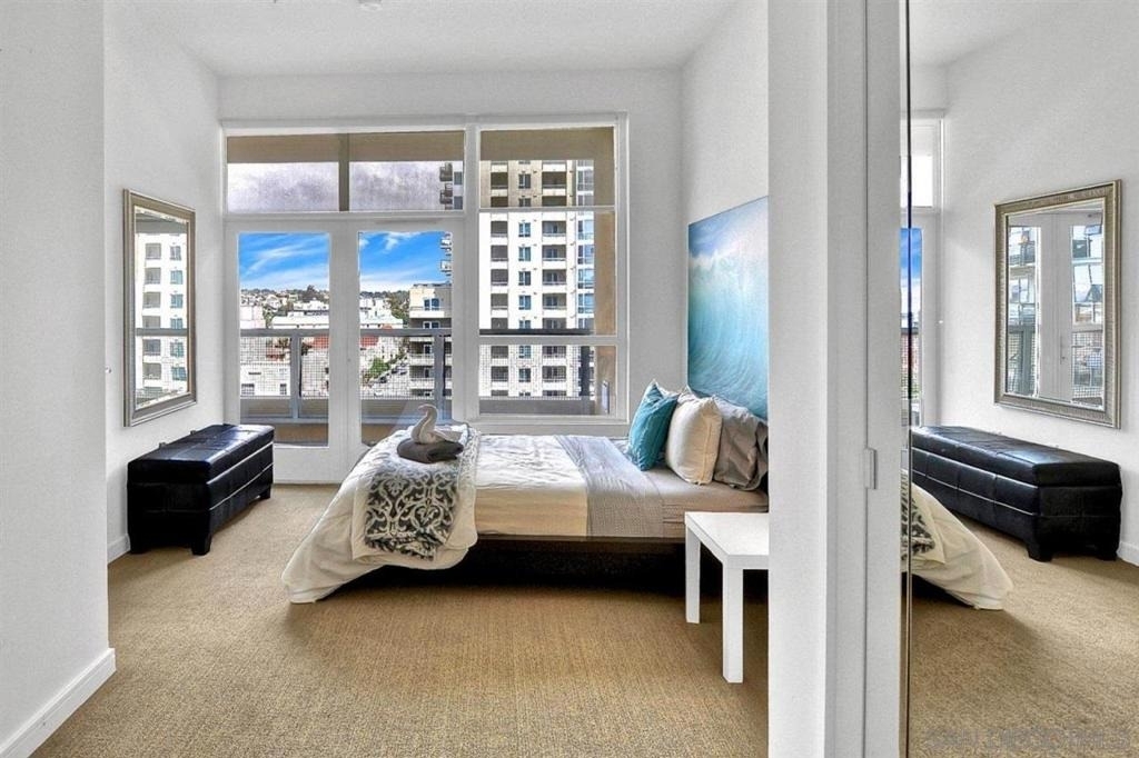 350 W Ash St - Photo 2