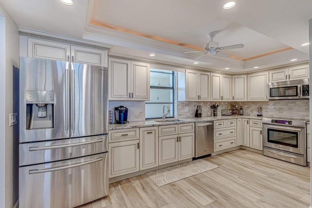 400 Beach Road - Photo 5