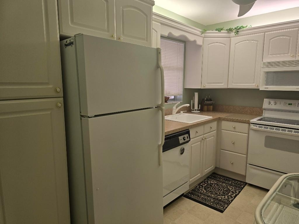112 Lake Dora Drive - Photo 6