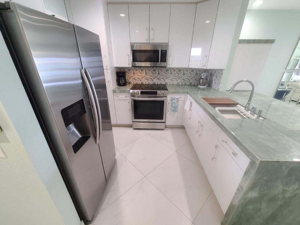 3851 N Ocean Boulevard - Photo 4