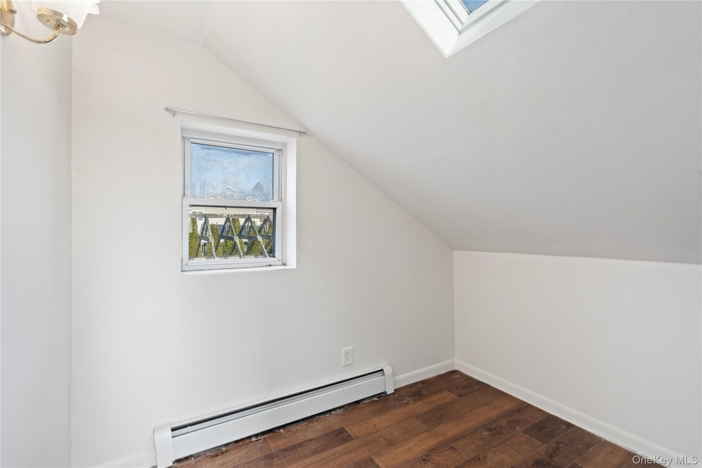 84 Pleasure Avenue - Photo 11
