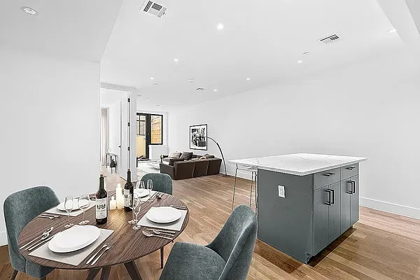 312 Menahan Street - Photo 1
