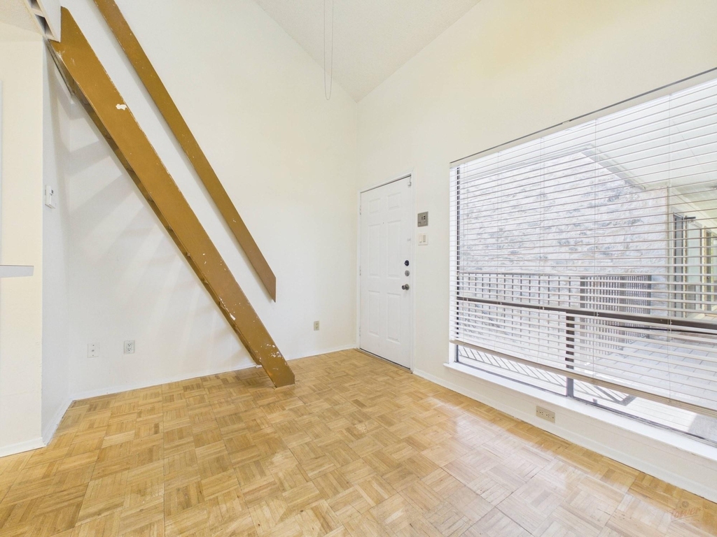 2815 Rio Grande St - Photo 7