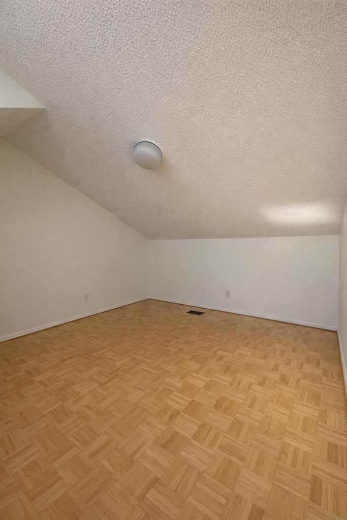 2815 Rio Grande St - Photo 12