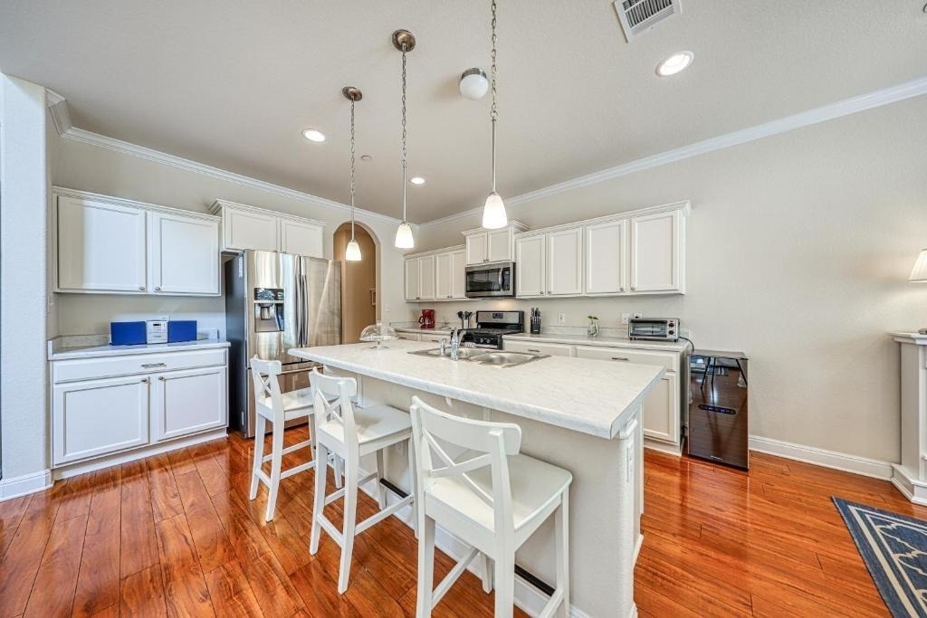 2304 S Lakeline Blvd - Photo 4