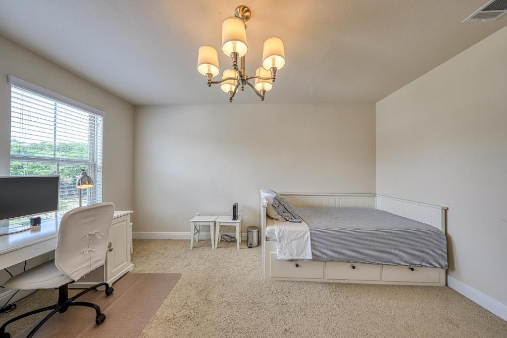 2304 S Lakeline Blvd - Photo 15
