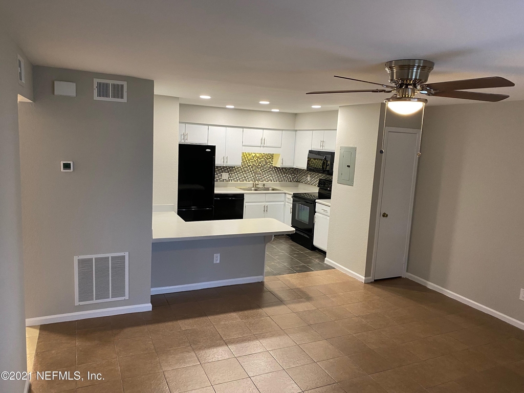 791 Assisi Lane - Photo 3