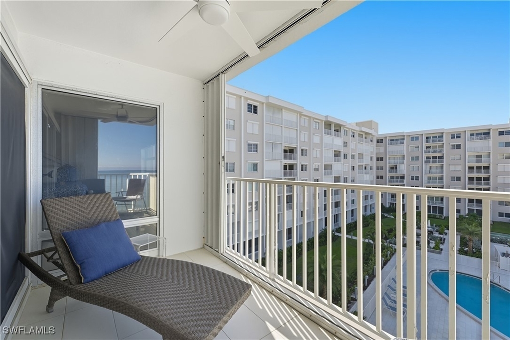 3443 Gulf Shore Boulevard N - Photo 9
