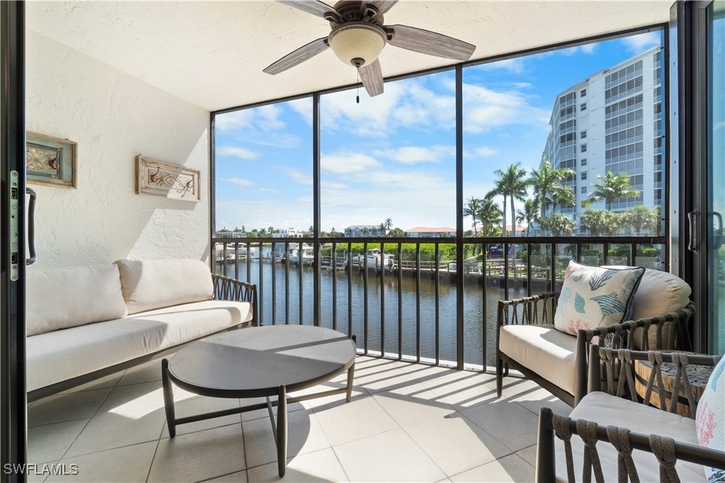 271 Southbay Drive - Photo 10