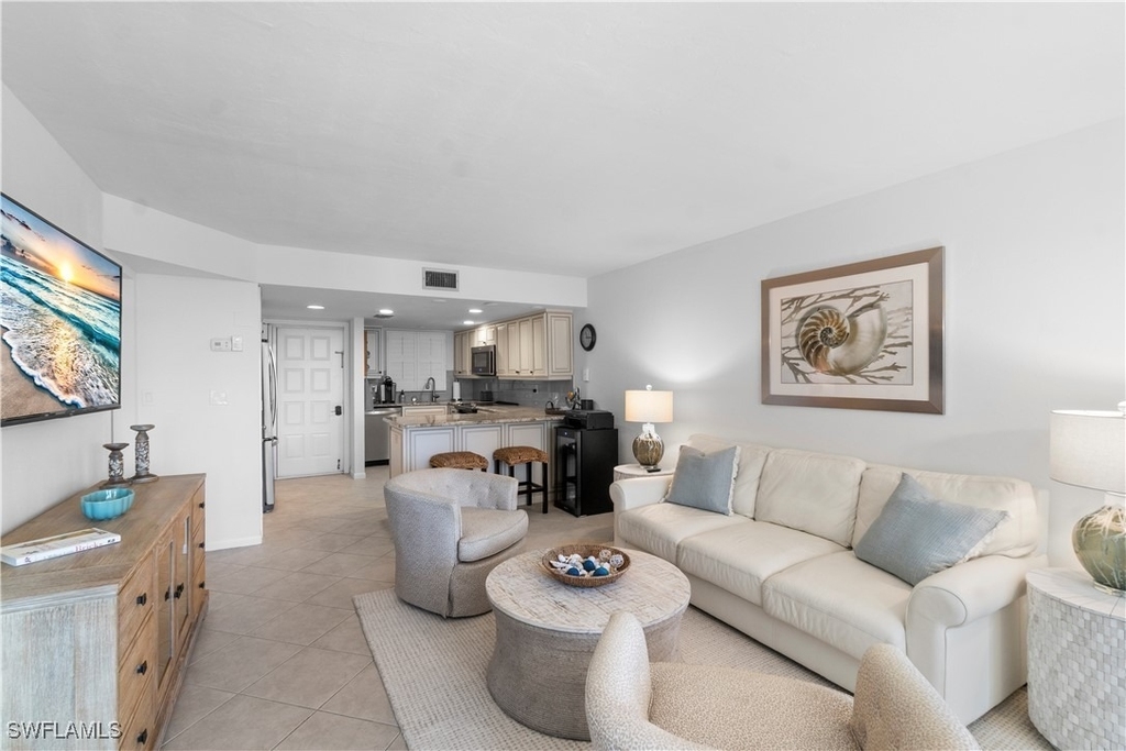 271 Southbay Drive - Photo 1
