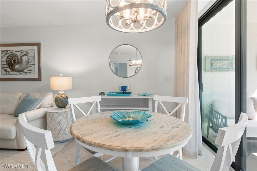 271 Southbay Drive - Photo 4