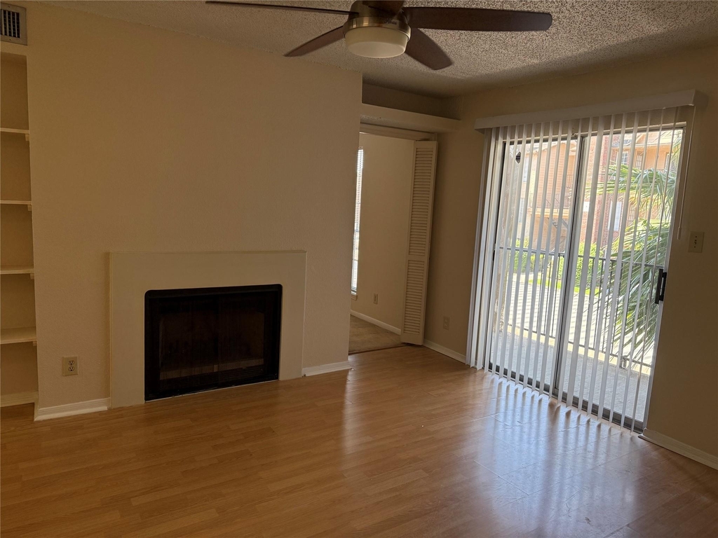 2121 Hepburn Street - Photo 7