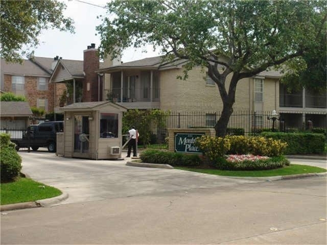 2121 Hepburn Street - Photo 24